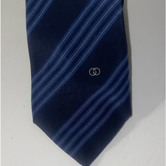 Gucci tie and more ferragamo, Celine Hermès and more you pick we deliver - Picture 2 of 10